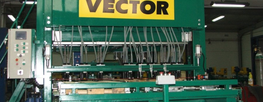 VECTOR - maszyny do produkcji palet, dla przemysłu drzewnego, papierniczego, opakowania drewniane Polska 01